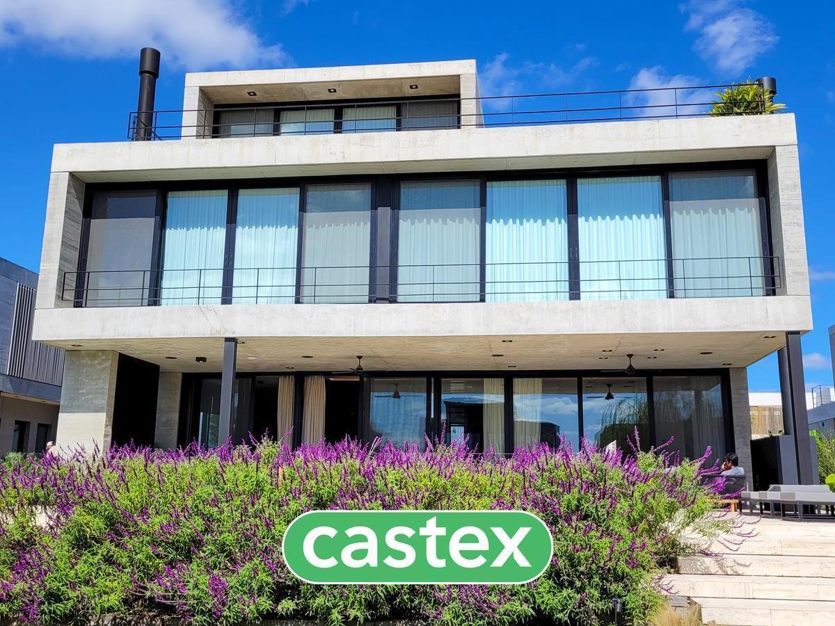 Casa en Venta de Hormigón, Barrio Yacht Náutico
