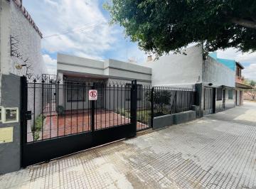 Casa · 83m² · 4 Ambientes · 1 Cochera · Casa en Venta de 4 Ambientes en Parque Avellaneda. a Estrenar! Oportunidad
