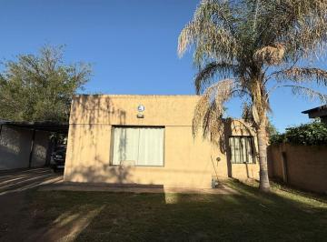 Casa · 720m² · 1 Cochera · Oportunidad en Argüello – Terreno + Casa a Refaccionar – 720 m²