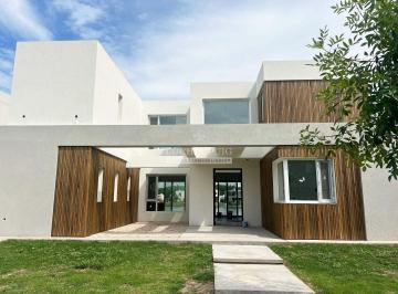 LHP-LHP-3186_2 · Casa en Venta a La Laguna 3 Dorm. - Santa Ana Villanueva