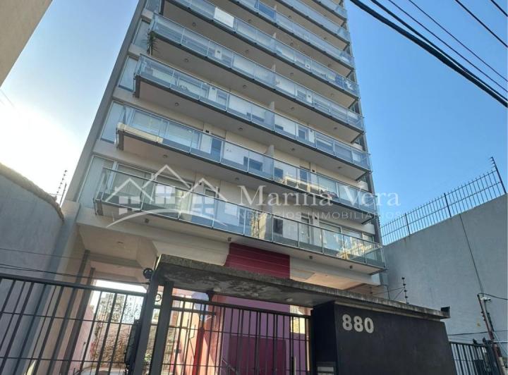Departamento · 40m² · 2 Ambientes · 1 Cochera