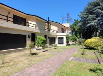 Casa · 100m² · 3 Dormitorios · Duplex de 5 Ambientes a m del Mar