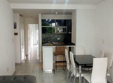 Departamento de 2 ambientes, La Matanza · Excelente Departamento de 40 m² con 1 Dormitorio con Cochera en Alquiler en Ramos Mejía