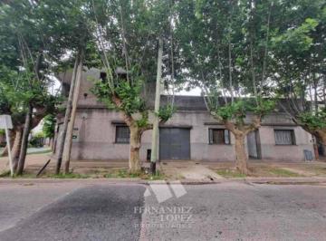 Edificio , Quilmes · Venta en Block - Esquina Cerrito y Comodoro Rivadavia, Bernal