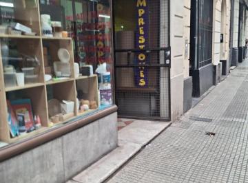 Local comercial · 95m² · Excelente Local Comercial, 100 m, Uruguay Al 900