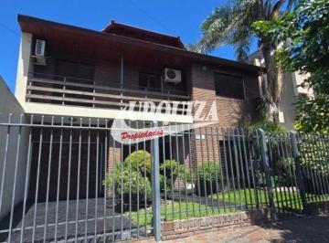 Casa de 5 ambientes, La Matanza · Chalet en Venta C/ Cochera en San Justo