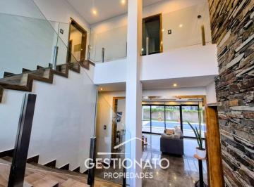 Casa de 1 ambiente, Maipú · Casa de Categoria en B° Lomas de Russell