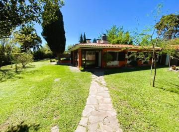 Casa · 170m² · 5 Ambientes · 1 Cochera · Venta | Casa 4 Dorm. + Jardín + Piscina