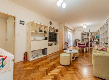 Departamento de 4 ambientes, Recoleta · Semipiso 3 Ambientes + Dependencia 108 m²