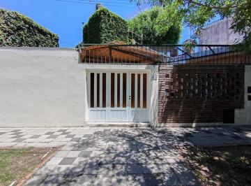 Casa de 3 ambientes, Rosario · Casa 2 Dorm con Cochera