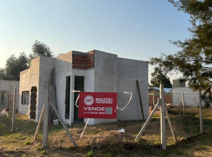 Casa · 50m² · 2 Ambientes · 1 Cochera