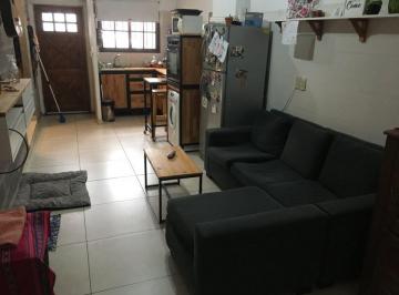 PH · 1m² · 3 Ambientes - ARCHUBI PROPIEDADES · 3 Ambientes en Pleno Centro