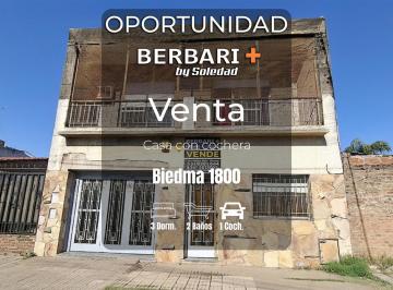 Casa · 6 Ambientes · 1 Cochera · Casa en Venta