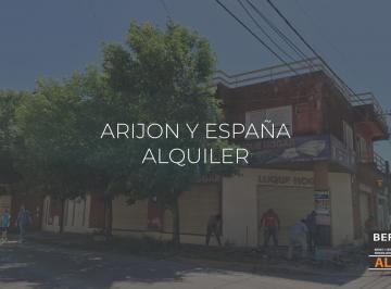 Local comercial · 420m² · 3 Ambientes · Local en Alquiler