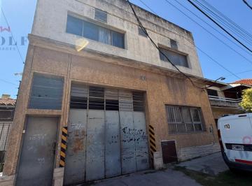 Bodega-Galpón · 330m² · Galpón en Jose León Suarez