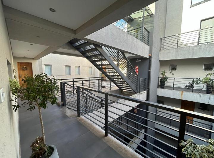Departamento · 60m² · 2 Ambientes · 1 Cochera