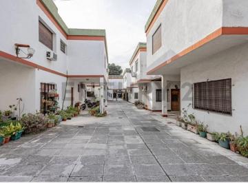 Casa · 85m² · 4 Ambientes · 1 Cochera · Venta Duplex 4 Ambientes en Condominio con Cochera en Ramos Mejia