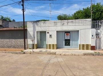 Casa de 4 ambientes, Ciudad de Santa Fe · Casa en Venta con Cochera en Barrio Fomento 9 de Julio, a 2 Cuadras de Jerárquicos Salud