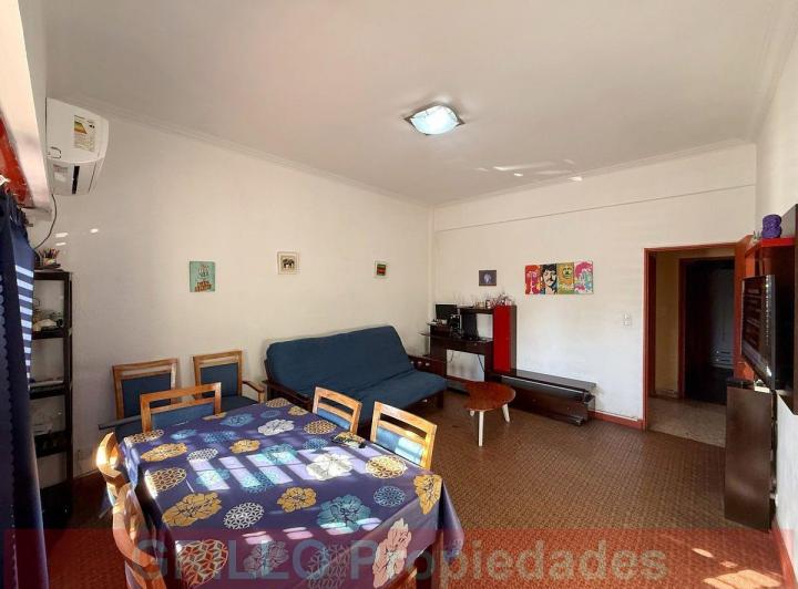 Casa · 122m² · 6 Ambientes