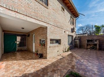 PH · 49m² · 6 Ambientes · Venta | Permuta - Departamento Interno 2 Dorm. - San Telmo, Funes. Apta Credito