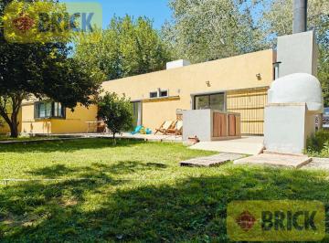 Quinta vacacional · 205m² · 6 Ambientes · Casa en La Fraternidad - Gral. Rodriguez