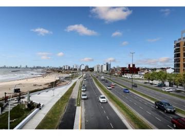 Departamento · 32m² · Monoambiente Vista Al Mar 32 m² Av Félix Camet 2400