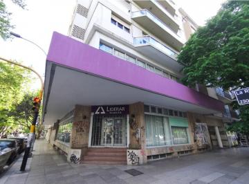 Oficina comercial , Mar del Plata · Importante Propiedad Comercial en Esquina Estilo Banco