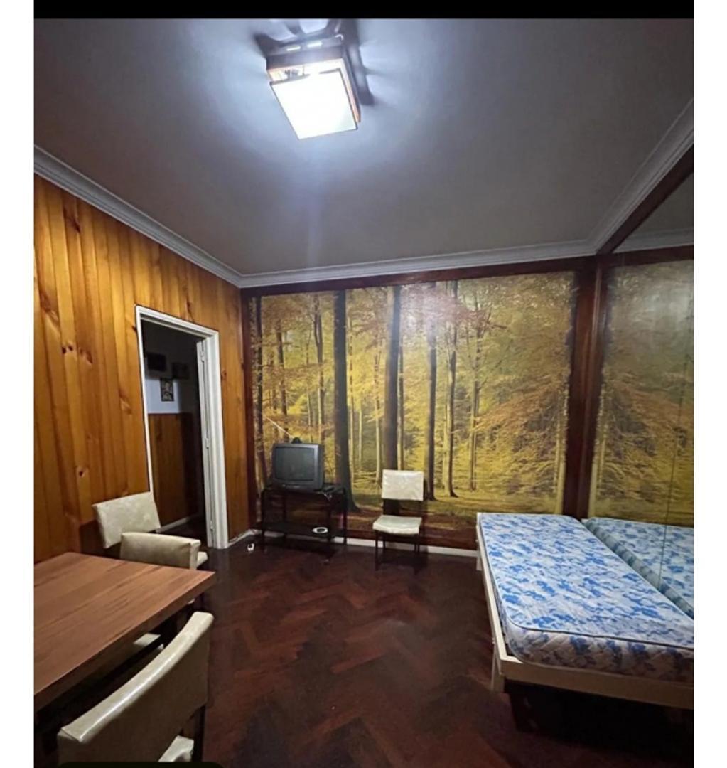 Departamento de 3 Ambientes con baulera en Rivadavia 2400- Apto Profesional