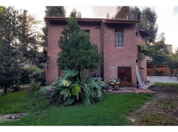 Casa · 126m² · 4 Ambientes · 3 Cocheras · Chalet 4 Ambientes Bosque Peralta Ramos