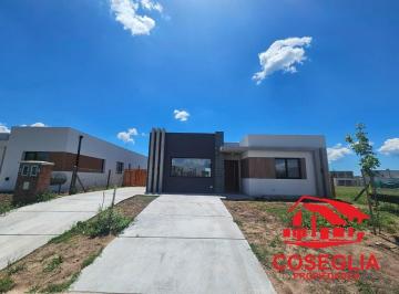 Casa · 130m² · 4 Ambientes · Casa en Venta en Santa Elisa, Pilar del Este, Pilar