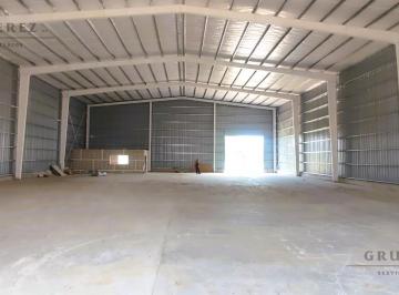 Bodega-Galpón · 1000m² · 2 Ambientes · Nave Industrial / Galpon / Deposito 1.000 m² Alquiler La Plata en Abasto
