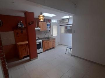 Departamento · 35m² · 2 Ambientes · PH en Alquiler