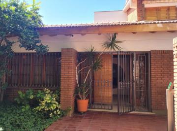 Casa de 6 ambientes, Ciudad de Mendoza · Se Vende Espectacular Casa!