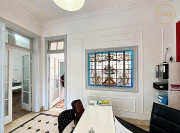 PH · 192m² · 4 Ambientes · PH con 3 Dorm. de 192 m² en Venta en La Plata