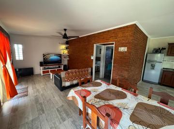Quinta vacacional · 67m² · 3 Ambientes · 2 Cocheras · Venta Quinta en Lagos del Leyes