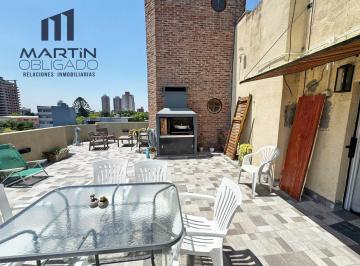 Casa · 61m² · 3 Ambientes · Departamento en Venta 3 Ambientes con Terraza Propia y Cochera - Apto Credito