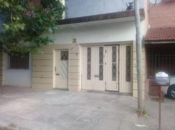 Bodega-Galpón de 2 ambientes, Tres de Febrero · Deposito 60 m² con Vivienda 2 Ambientes