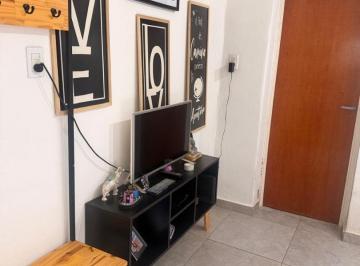 PH · 50m² · 2 Ambientes · PH de 2 Amb. Amplios + Escritorio Reciclado con Patio