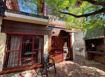 PH · 168m² · 4 Ambientes · 1 Cochera · Venta PH 4 Ambientes Al Fondo Cochera Oportunidad