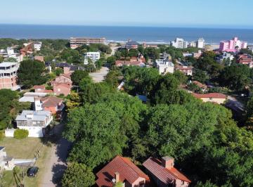 Terreno · 120m² · 4 Ambientes · 1 Cochera · Terreno en Venta Valeria del Mar