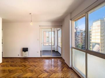 Imagen 1 - Piso exclusivo de 2 dormitorios a metros de Av. Pellegrini. Actualmente alquilado. - · Piso Exclusivo de 2 Dorm. a m de Av Pellegrini. Actualmente Alquilado.