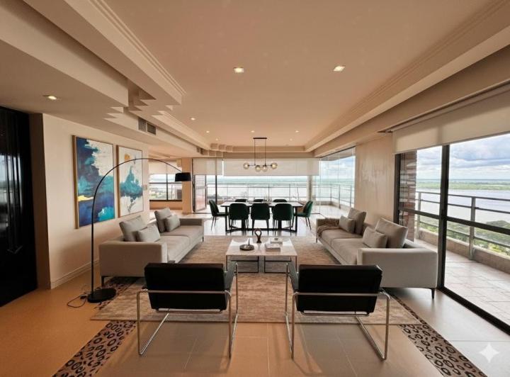 Departamento · 240m² · 6 Ambientes · 2 Cocheras