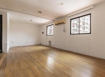 Departamento · 74m² · 3 Ambientes · Venta Departamento 3 Ambientes Piso Al Frente Apto Profesional San Nicolás