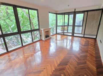Departamento de 5 ambientes, Ciudad de Mendoza · Alquiler Departamento Esquina, con Muy Buena Luz.
