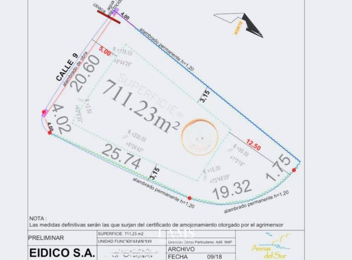 Terreno · 711m²