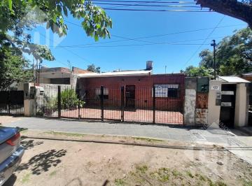 PH · 50m² · 3 Ambientes · 1 Cochera · PH en S. Fer. - Vias/panam