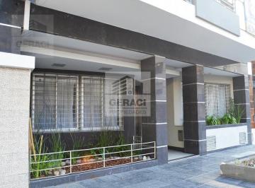 Departamento · 42m² · 1 Ambiente · Amplio Monoambiente con Balcón Al Fte Apto Profesional - Caballito