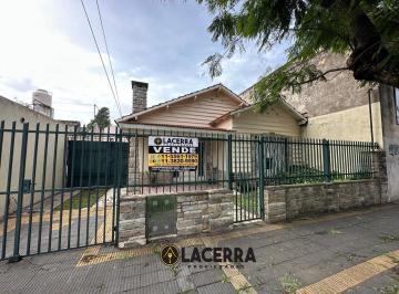 Casa · 80m² · 2 Ambientes · 1 Cochera · Casa en Temperley