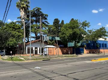 Local comercial de 6 ambientes, Almirante Brown · Importante Propiedad Comercial Sobre Av - Importante Frente y Superficie - Consultenos