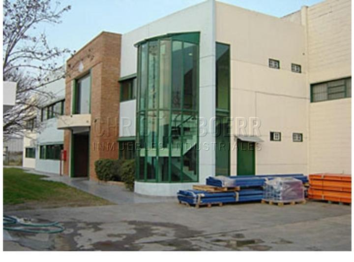 Bodega-Galpón · 5300m² · 3 Ambientes